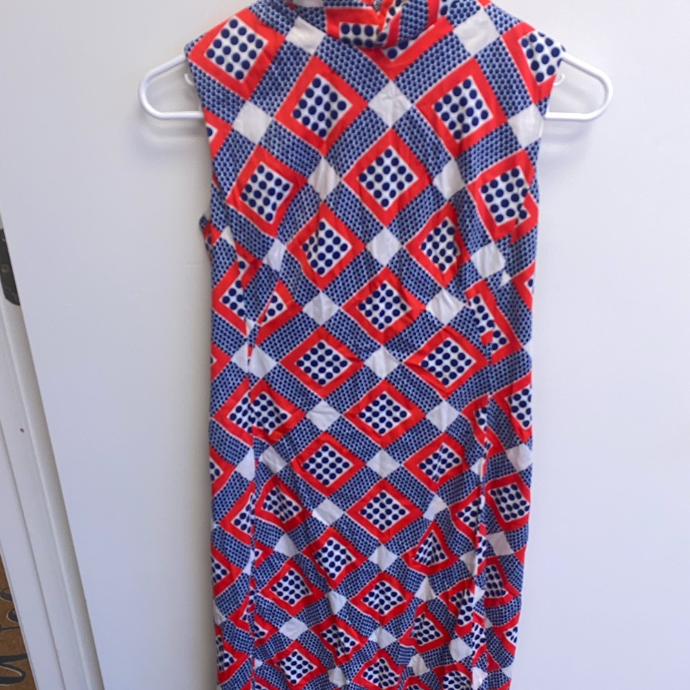 Sleeveless Geometric Print Dress in Red, Blue & White